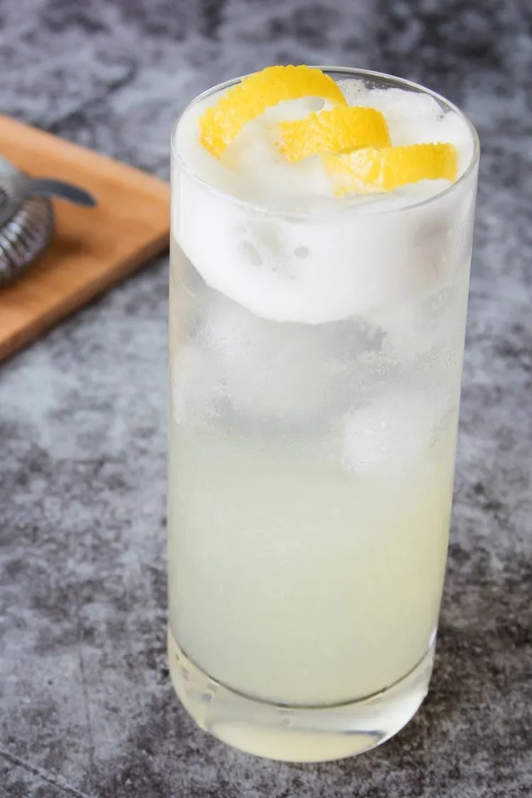 Gin Fizz